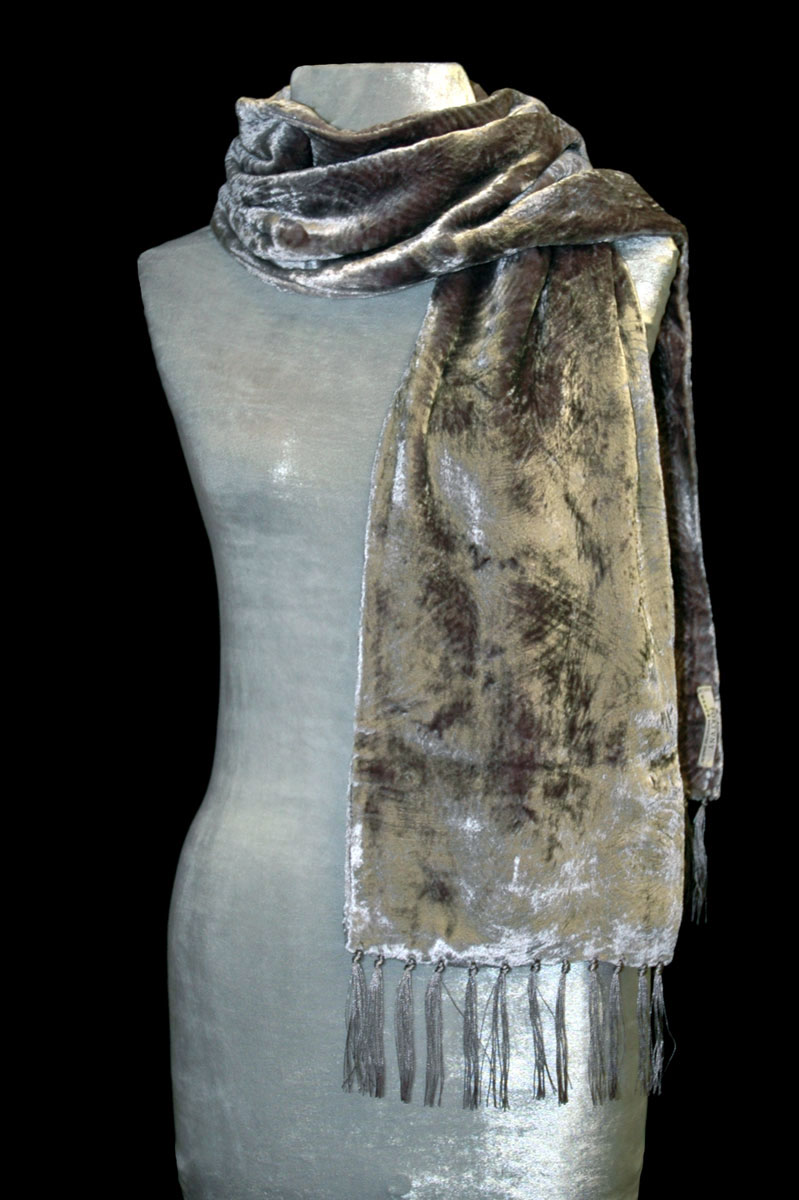 Fortuny olive sand furrowed velvet scarf with fringes
