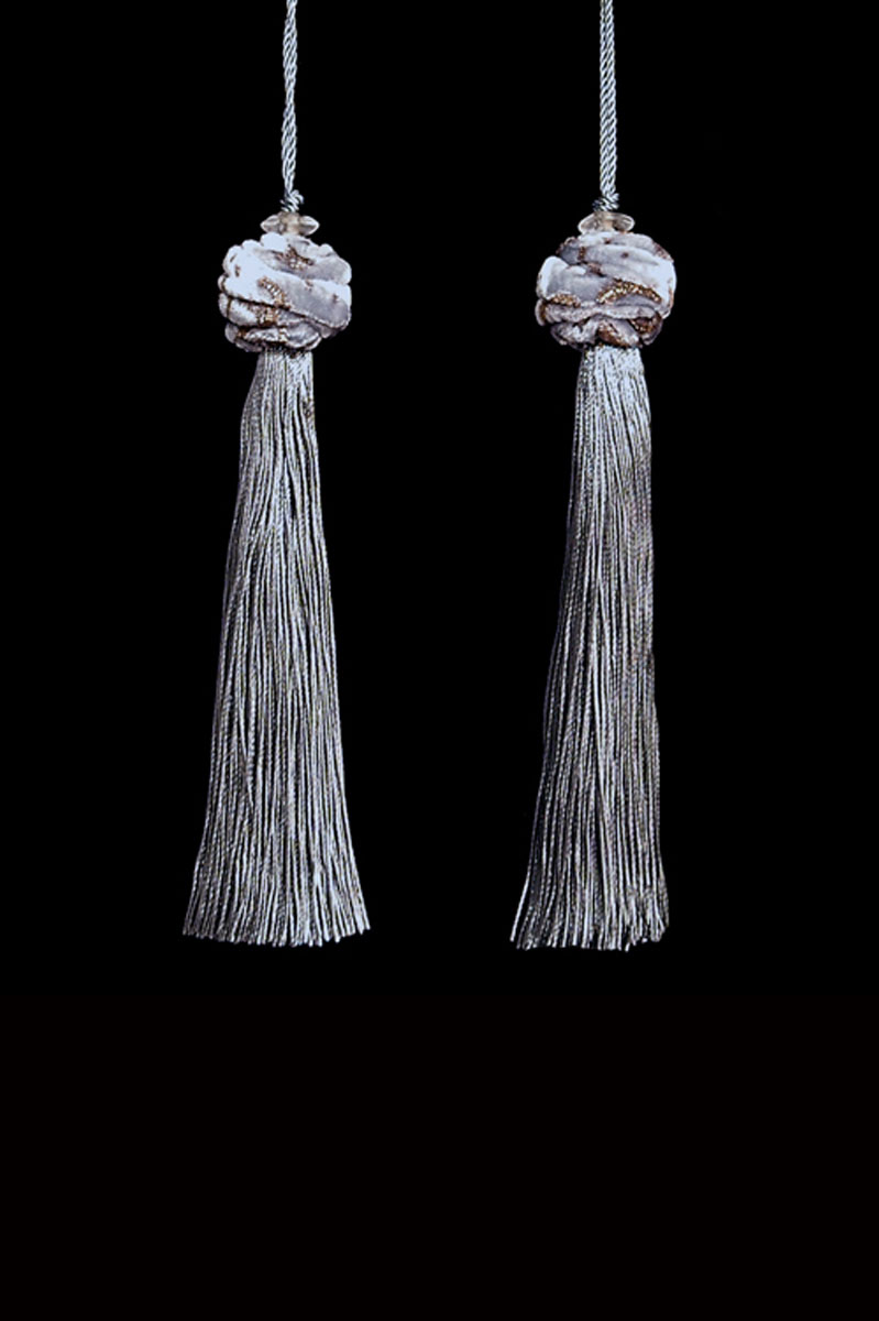 Venetia Studium Turbante couple of silver grey key tassels